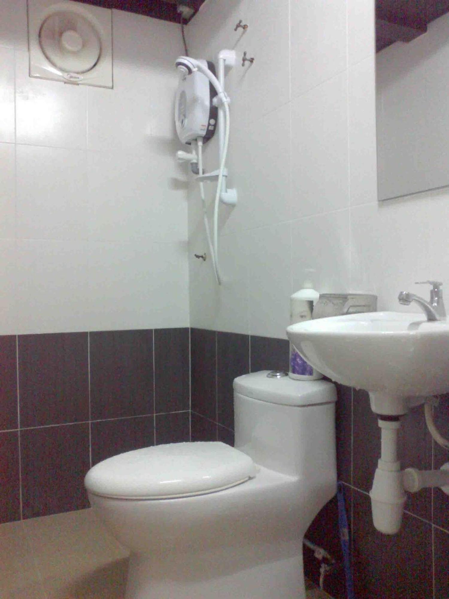 Pan Homestay Kuantan Exterior foto